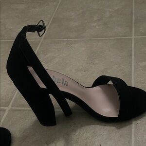 SHEIN Black Strappy Heels